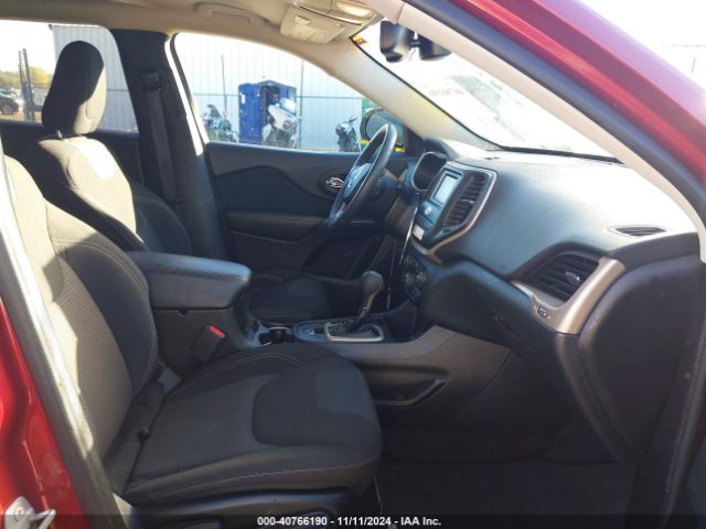 1C4PJLCS0HW507290 Jeep Cherokee Latitude Fwd