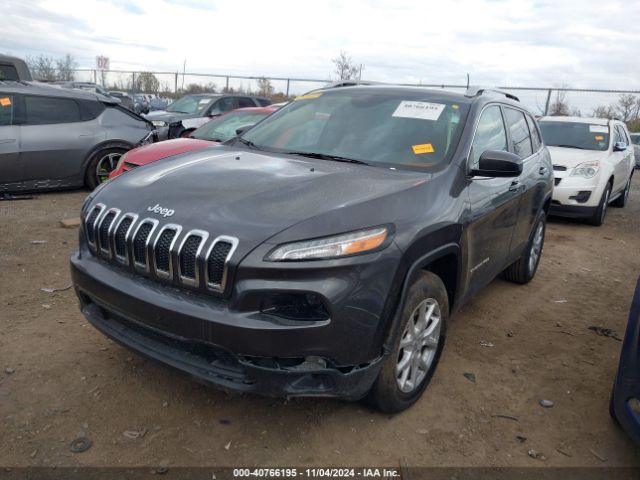 1C4PJMCS8HW664989 Jeep Cherokee Latitude 4x4