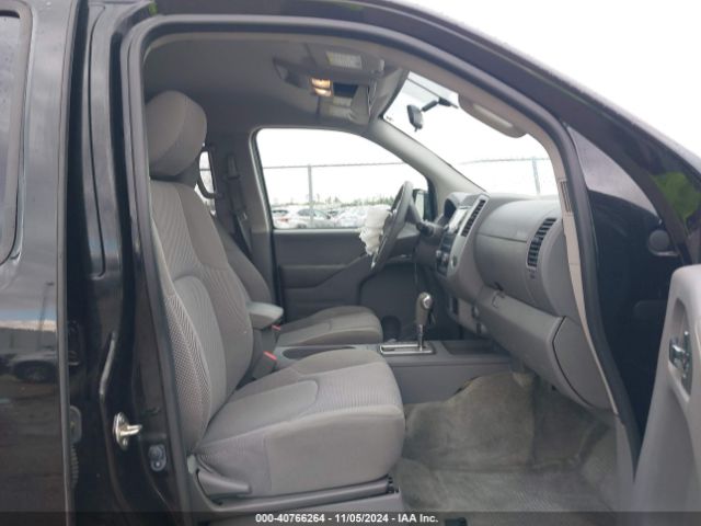 1N6DD0ER1HN777733 Nissan Frontier Sv