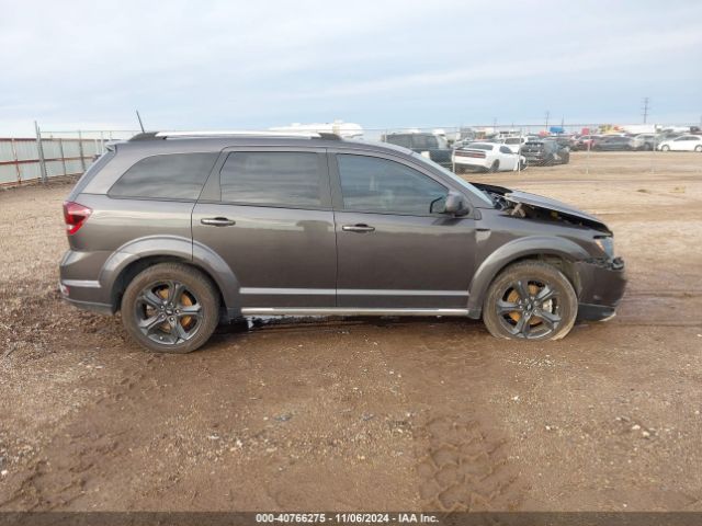 3C4PDCGGXJT507158 Dodge Journey Crossroad