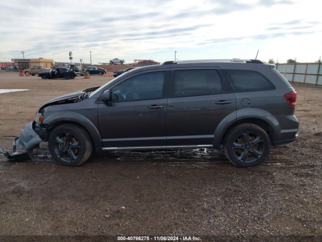 3C4PDCGGXJT507158 Dodge Journey Crossroad