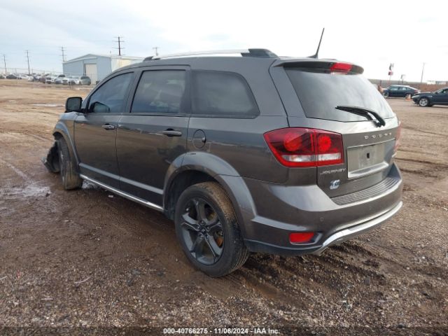 3C4PDCGGXJT507158 Dodge Journey Crossroad
