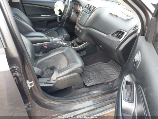 3C4PDCGGXJT507158 Dodge Journey Crossroad