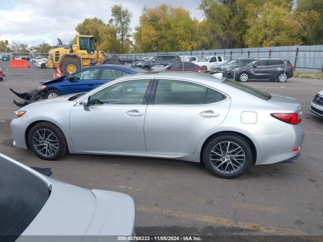 JTHBK1GG5H2256886 Lexus ES 350