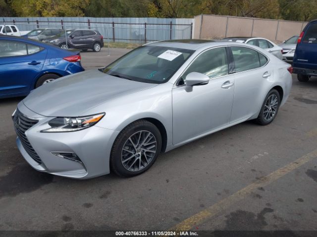 JTHBK1GG5H2256886 Lexus ES 350