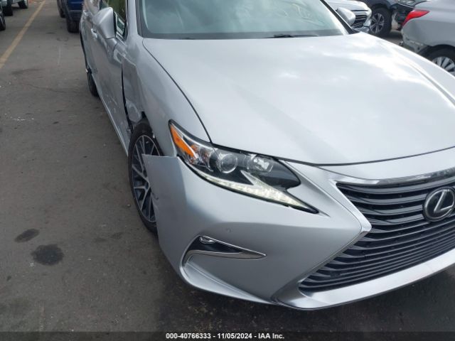 JTHBK1GG5H2256886 Lexus ES 350