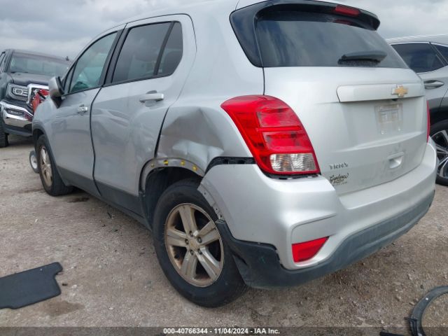 KL7CJKSB9LB329256 Chevrolet Trax Fwd Ls