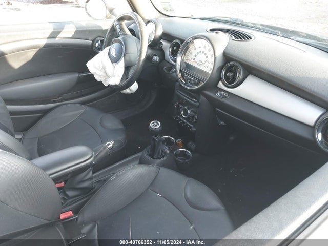 2013 MINI HARDTOP WMWSU3C51DT372373 Photo 4