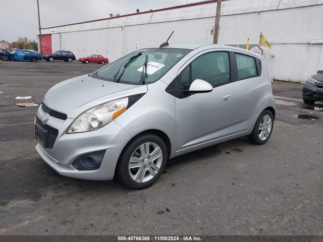 Chevrolet Spark 1lt Cvt 2015 KL8CD6S99FC745359 Image 2