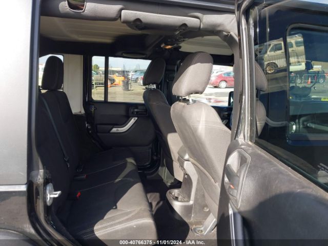 1C4BJWFG7EL310441 Jeep Wrangler Unlimited Rubicon