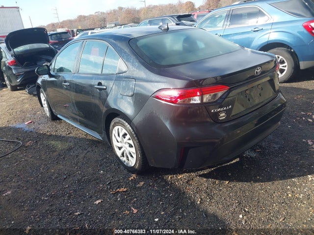 Toyota COROLLA LE 2021 5YFEPMAEXMP177623 Image 3