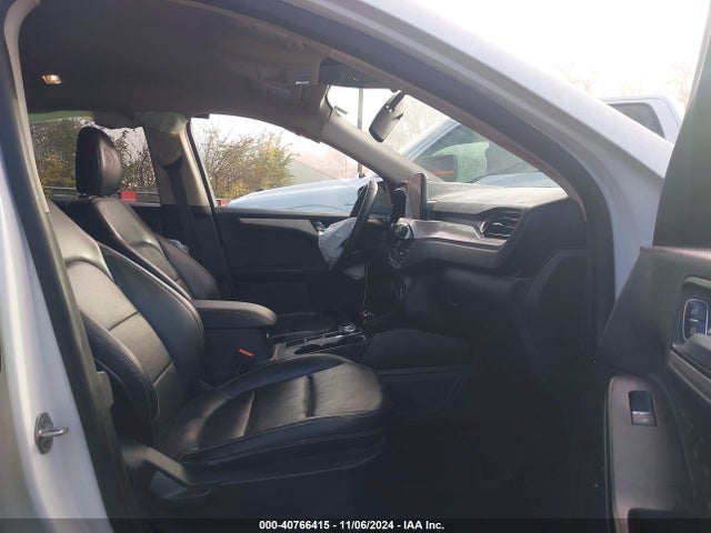 1FMCU9H62LUA55640 Ford ESCAPE SEL