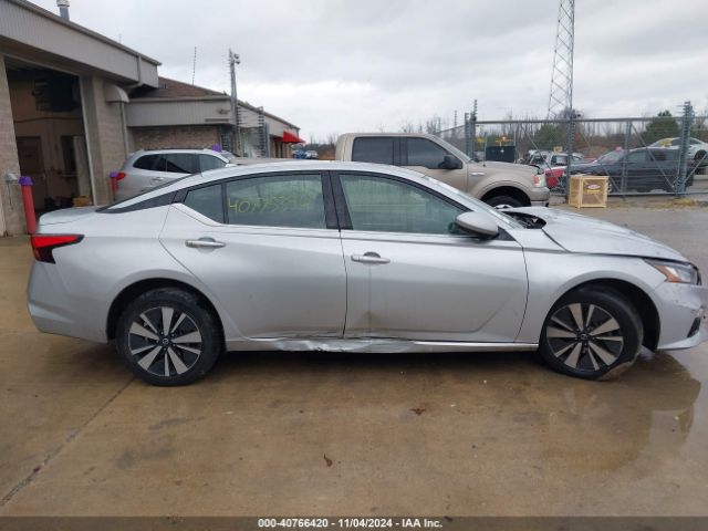 1N4BL4DW5LC170059 Nissan Altima Sv Intelligent Awd