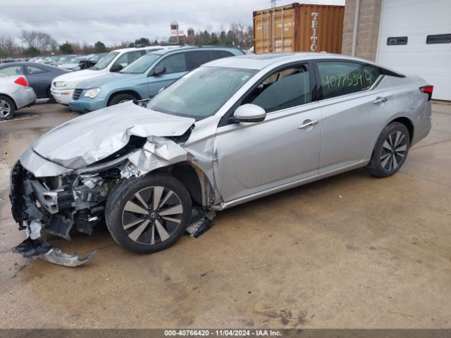 1N4BL4DW5LC170059 Nissan Altima Sv Intelligent Awd