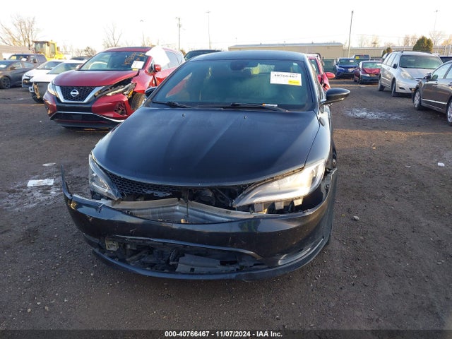 1C3CCCBG2FN517820 Chrysler 200 S