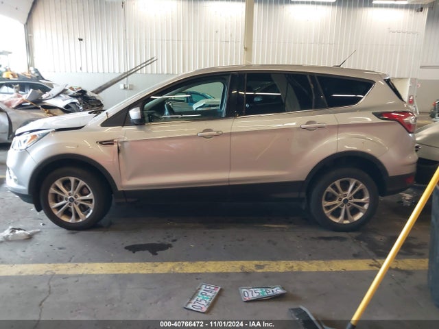 Ford ESCAPE SE 2017 1FMCU9GD4HUA92695 Image 14