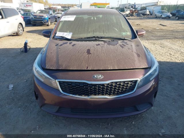 3KPFK4A70JE271527 KIA FORTE LX