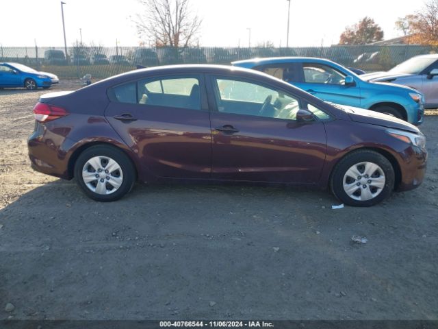 3KPFK4A70JE271527 KIA FORTE LX