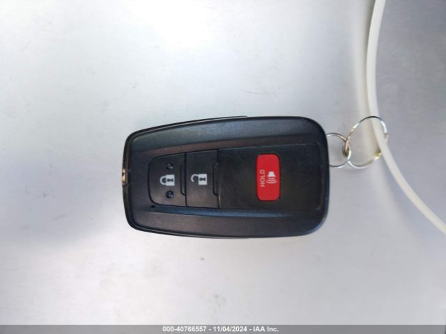 JTMW1RFVXLJ018065 Toyota Rav4 Xle