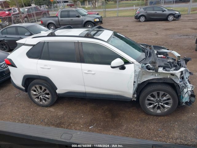 2T3C1RFV6KC024692 Toyota Rav4 Xle Premium