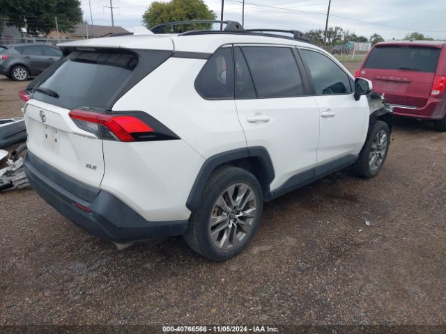 2T3C1RFV6KC024692 Toyota Rav4 Xle Premium