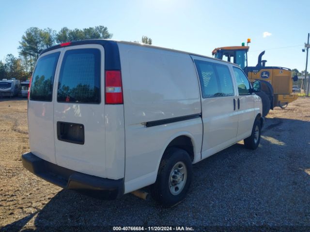 1GCWGAFP9M1306775 Chevrolet Express Cargo Rwd 2500 Regular Wheelbase Wt