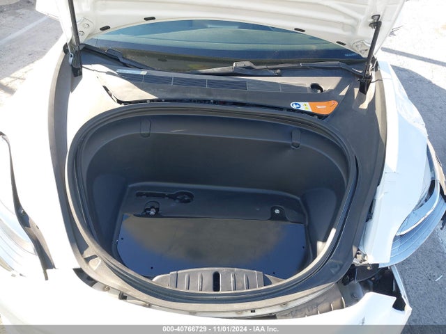 2018 TESLA MODEL 3 5YJ3E1EA3JF025113 Photo 9