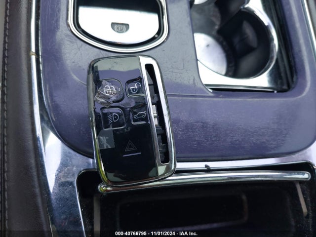 2011 JAGUAR XJ SAJWA1CB4BLV12762 Photo 10