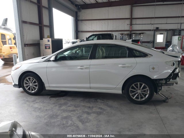 Hyundai SONATA SE 2019 5NPE24AF3KH811856 Image 15