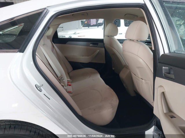 Hyundai SONATA SE 2019 5NPE24AF3KH811856 Image 8