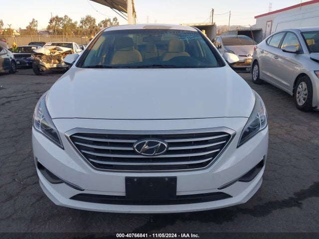 Hyundai Sonata 2016 5NPE24AF4GH405611 Image 12