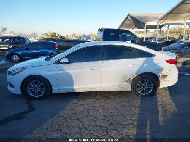 Hyundai Sonata 2016 5NPE24AF4GH405611 Image 14