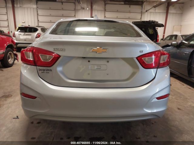1G1BE5SM5J7121311 Chevrolet Cruze Lt Auto