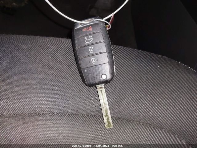 KNDJP3A54J7576520 KIA SOUL +