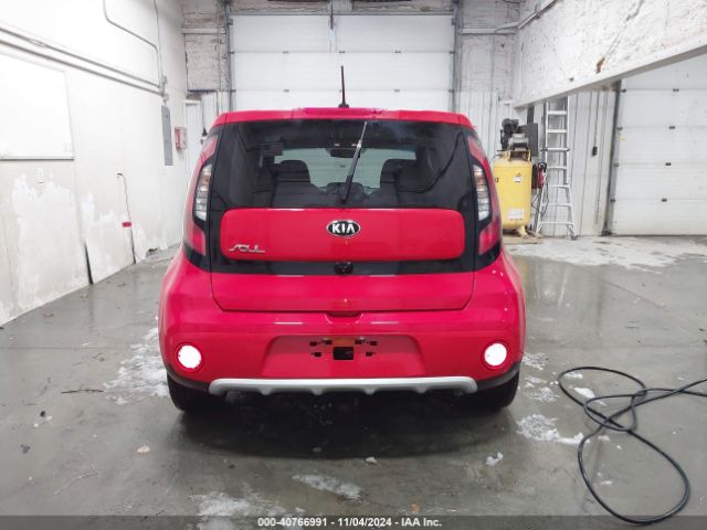 KNDJP3A54J7576520 KIA SOUL +