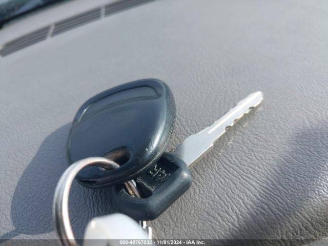 2004 GMC YUKON XL DENALI 1GKFK66U24J183018 Photo 10