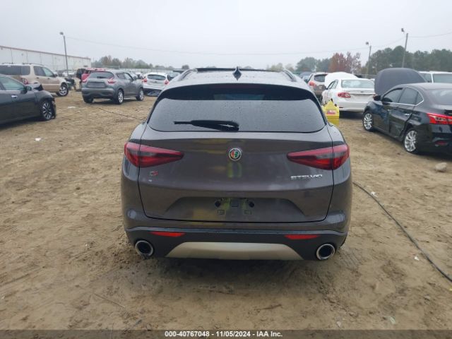 ZASFAKNN1J7B76627 Alfa Romeo Stelvio Ti Sport Awd