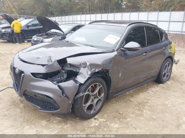 ZASFAKNN1J7B76627 Alfa Romeo Stelvio Ti Sport Awd