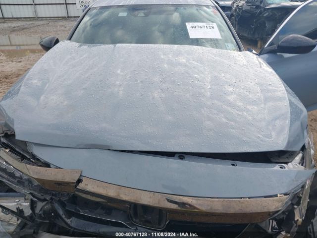 1HGCV3F26NA043639 Honda Accord Hybrid Sport