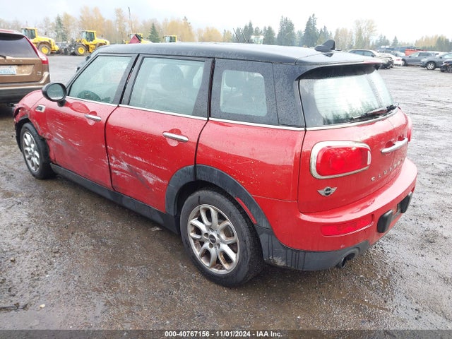 2016 MINI CLUBMAN WMWLN5C5XG2E06823 Photo 2