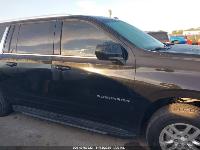 1GNSCCKD9NR225500 Chevrolet Suburban 2wd Lt