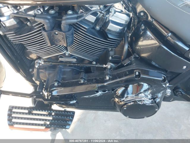 2018 HARLEY-DAVIDSON FLFB 1HD1YFJ13JC031216 Photo 8