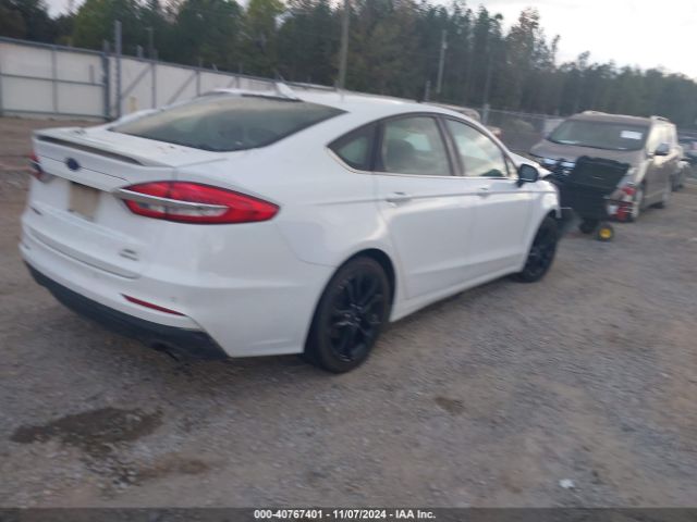 3FA6P0HD6KR229420 Ford FUSION SE