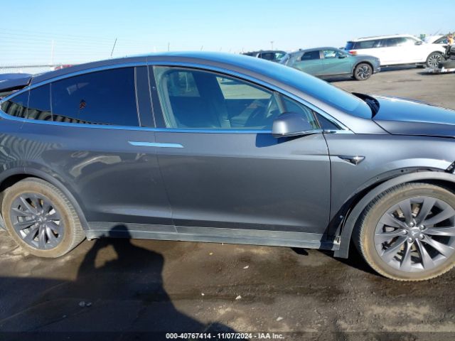 5YJXCAE27JF138143 Tesla Model X 100d/75d/p100d