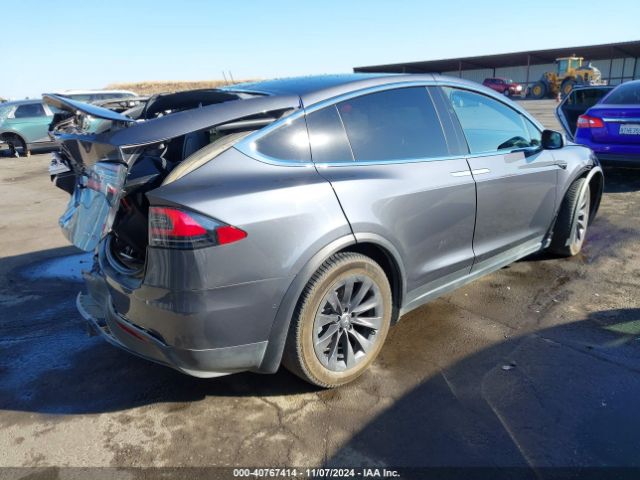 5YJXCAE27JF138143 Tesla Model X 100d/75d/p100d