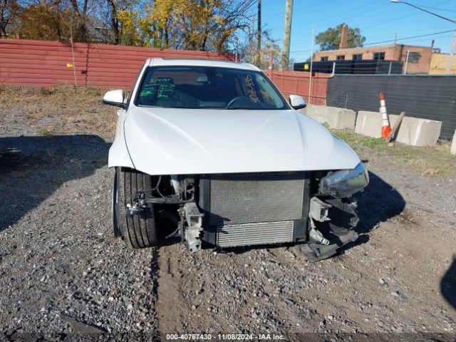 WBA8E5G54GNU20499 BMW 320i Xdrive