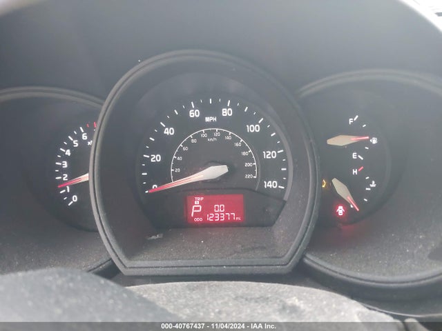 KNADM4A38G6637423 KIA RIO LX