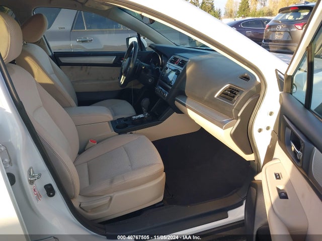 Subaru Outback 2.5i Premium 2017 4S4BSACC3H3226201 Image 5