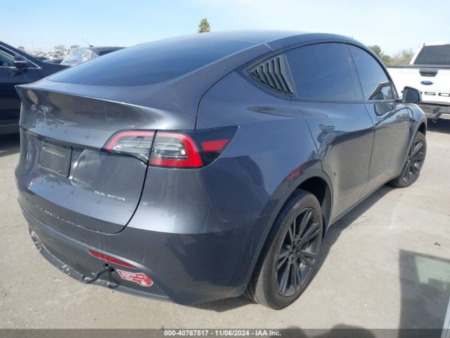 2023 TESLA MODEL Y 7SAYGDEE5PF909067 Photo 3