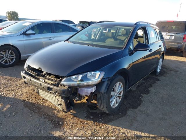 3VW717AU4JM766119 Volkswagen Golf Sportwagen Tsi S